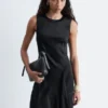 Asymmetrisk midikjole i sateng