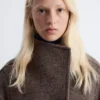 Asymmetrisk ulljakke Asymmetrisk ulljakke