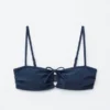 Bandeau-bikini-topp med snøring foran