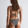 Bikini-truse med spenne
