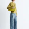 Bluse med rynket belte Bluse med rynket belte
