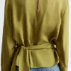Bluse med rynket belte Bluse med rynket belte