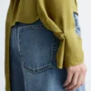 Bluse med rynket belte Bluse med rynket belte