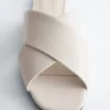 Crossover-Sandaler