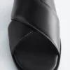 Crossover-sandaler i skinn Crossover-sandaler i skinn