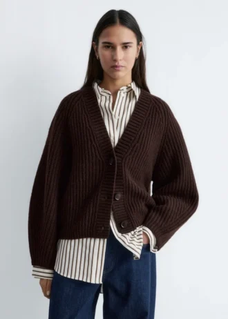 Grov ribbestrikket cardigan