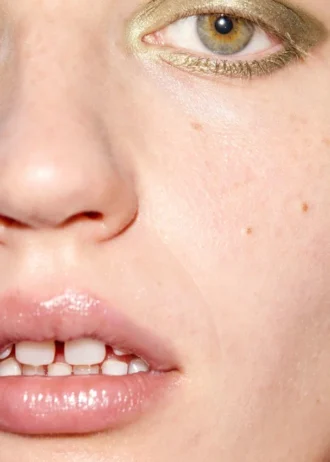 Hush Flush Lip Gloss