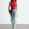 Høytlivsjeans med avsmalnende ben