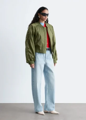 Jeans med utvidet ben