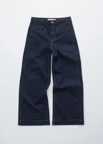 Jeans med vanlig, vid benvidde