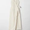 Jumpsuit med krysset front Jumpsuit med krysset front