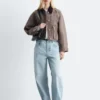 Kort denimjakke med kordkrage