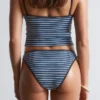 Kort tankini med firkantet utringning