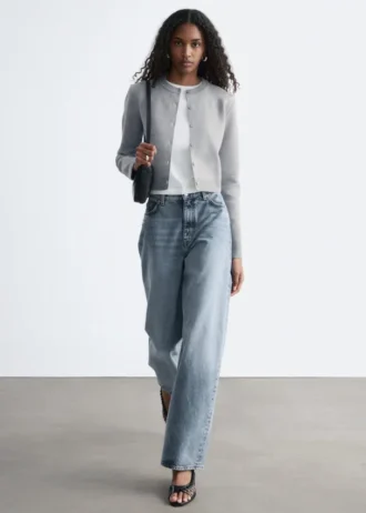 Kort, vendbar Cardigan