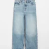 Korte jeans med vide jeans