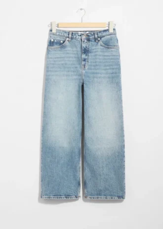 Korte jeans med vide jeans