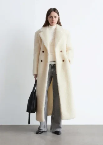 Maxikåpe i ull og shearling