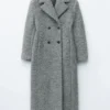 Maxikåpe i ull og shearling Maxikåpe i ull og shearling