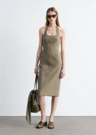 Midi-kjole med halterneck