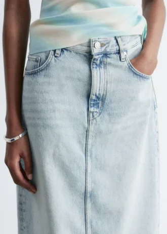 Midi-skjørt i denim