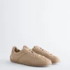 Minimalistiske skinnsneakers
