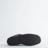 Minimalistiske skinnsneakers