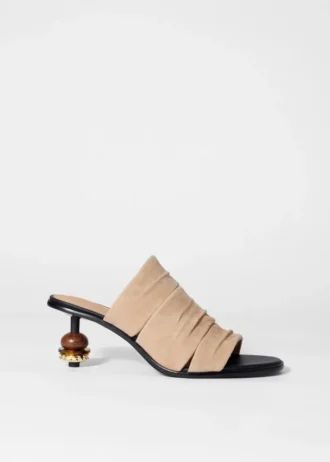 Mules med perledekor Mules med perledekor