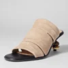 Mules med perledekor