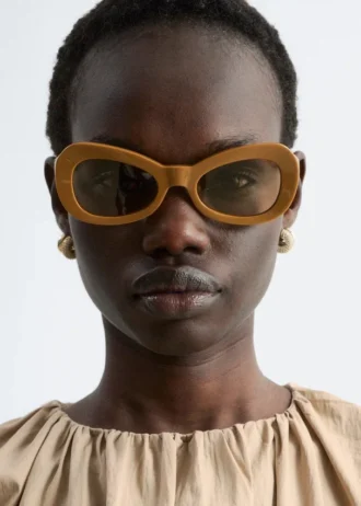 Ovale solbriller i cat-eye-stil