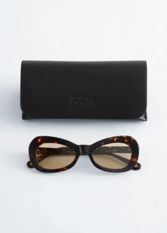 Ovale solbriller i cat-eye-stil
