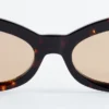 Ovale solbriller i cat-eye-stil Ovale solbriller i cat-eye-stil