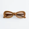 Ovale solbriller i cat-eye-stil Ovale solbriller i cat-eye-stil