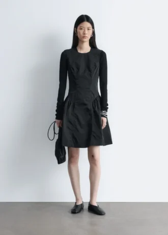 Peplum-minikjole