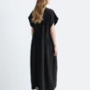 Plissert Dolman-Midikjole Plissert Dolman-Midikjole