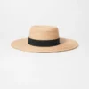 Raffia-stråhatt med grosgrain-kant