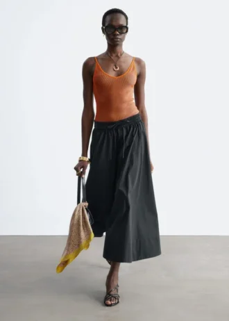 Ribbestrikket camisole
