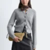 Ribbestrikket cardigan