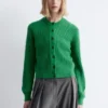 Ribbestrikket cardigan