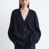 Ribbestrikket cardigan