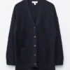 Ribbestrikket cardigan