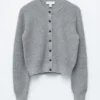 Ribbestrikket cardigan