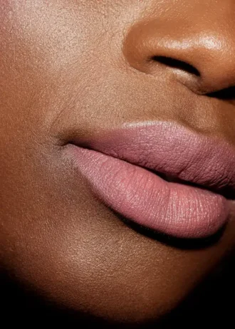 Rosy Clue Satin Lip Colour