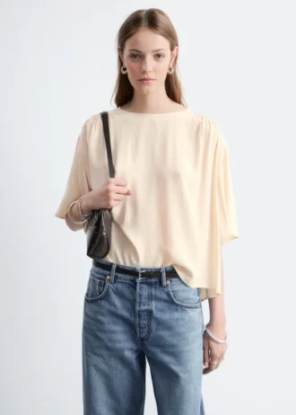 Rynket kreppbluse