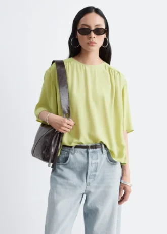 Rynket kreppbluse