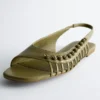 Sandaler med slingback i skinn