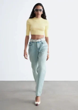 Slim-fit kort T-skjorte