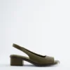 Slingback-sandaler i nappaskinn Slingback-sandaler i nappaskinn
