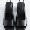 Slingback-sandaler i nappaskinn Slingback-sandaler i nappaskinn