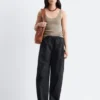 Strikket tank-top med rund hals Strikket tank-top med rund hals