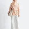 Stripet bluse med krage Stripet bluse med krage